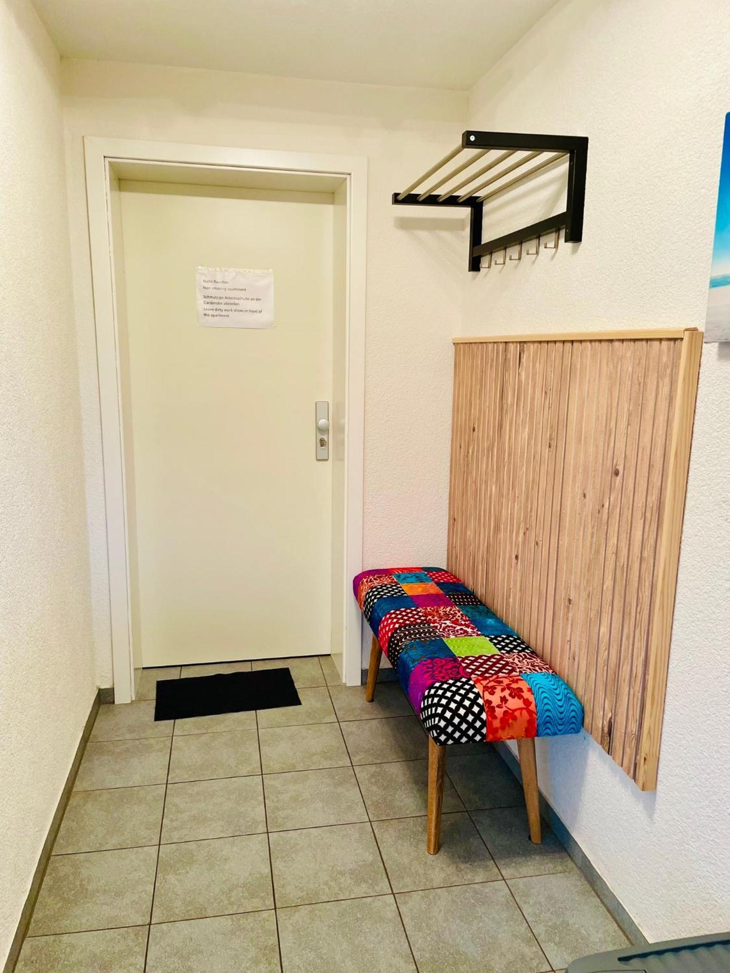 Kleine Auszeit Ferienwohnung Nahe Bosenbergklinik Mit Parkplatz, Haustiere Willkommen Sankt Wendel Eksteriør billede